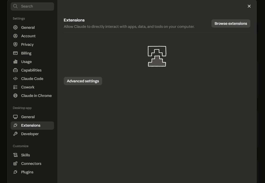 Claude Desktop: Configuración → Extensiones, con el botón Advanced settings